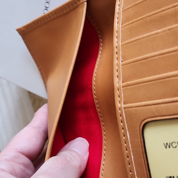 NWT IOB Dooney & Bourke Peach Leather Tri-Fold Flap Long Wallet 🧡🍑 - Picture 12 of 16